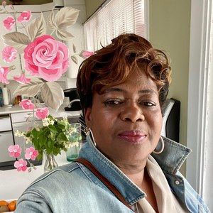 Meet your Posher, Denise